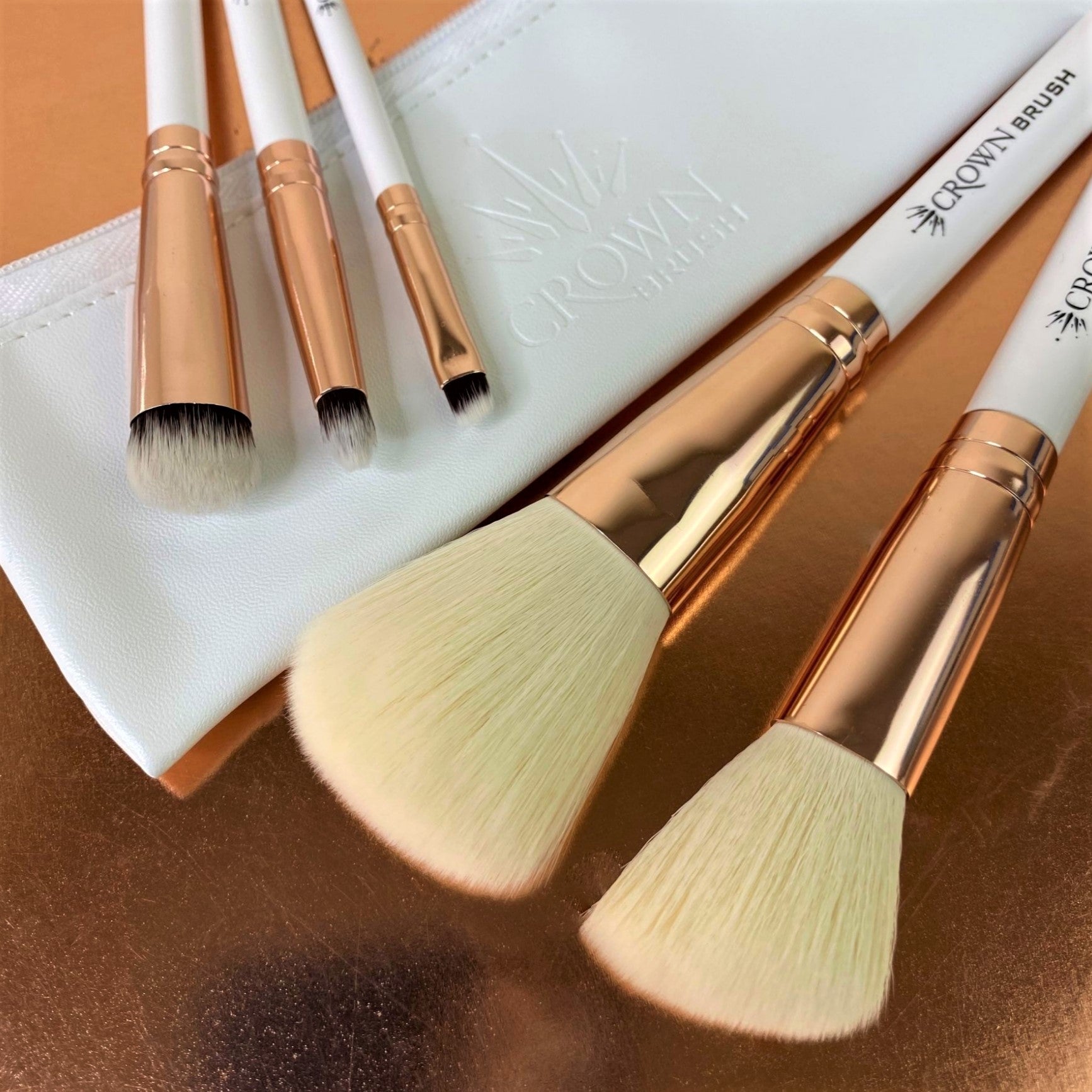PC TRAVEL BASICS BRUSH SET - Main Image