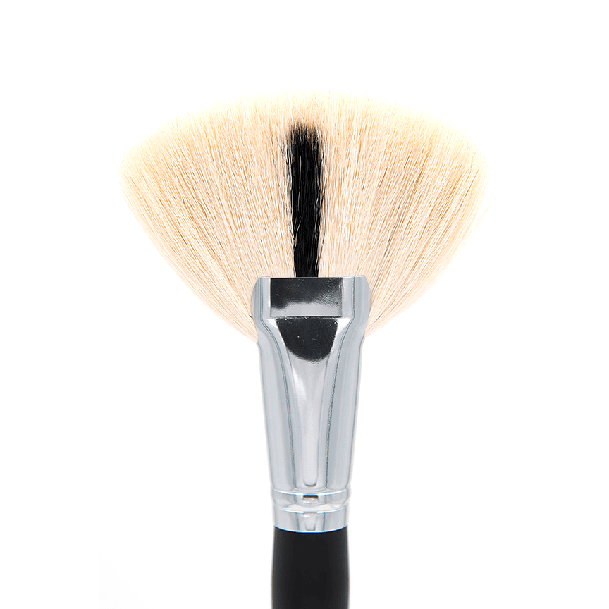 Deluxe Soft Fan Brush  C143 - Crown